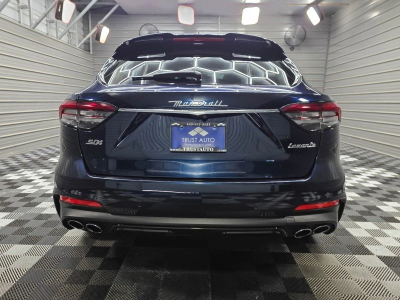 2021 Maserati Levante - Image 7 of 20