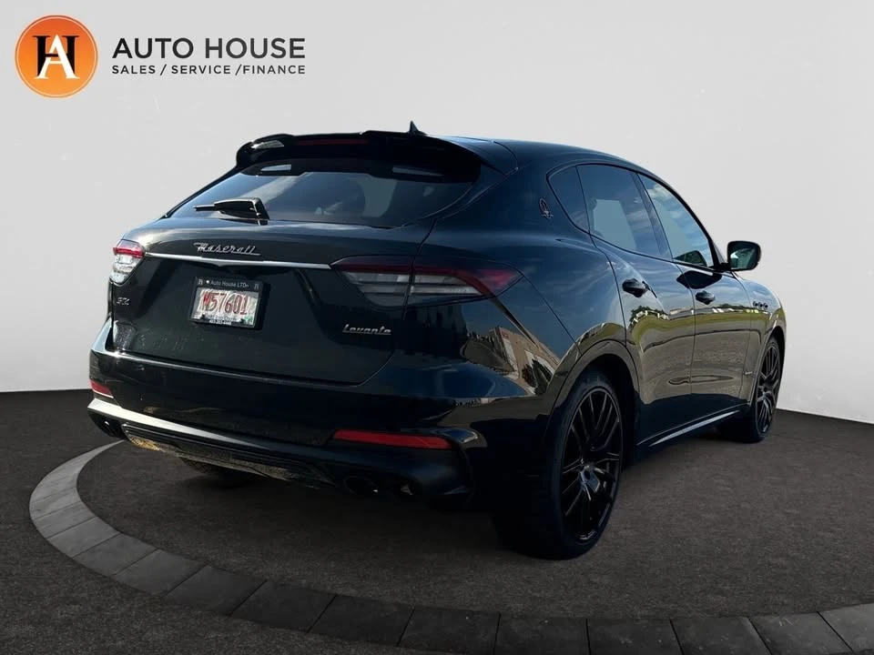 2021 Maserati Levante - Image 5 of 20