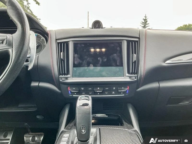 2021 Maserati Levante - Image 15 of 20