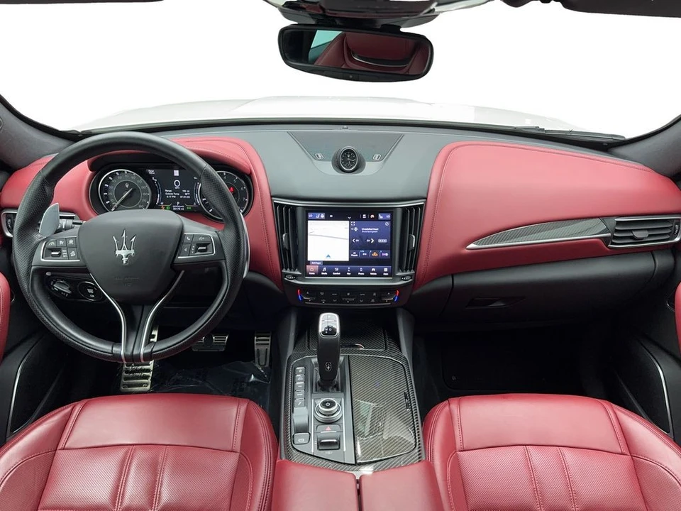 2021 Maserati Levante - Image 16 of 21