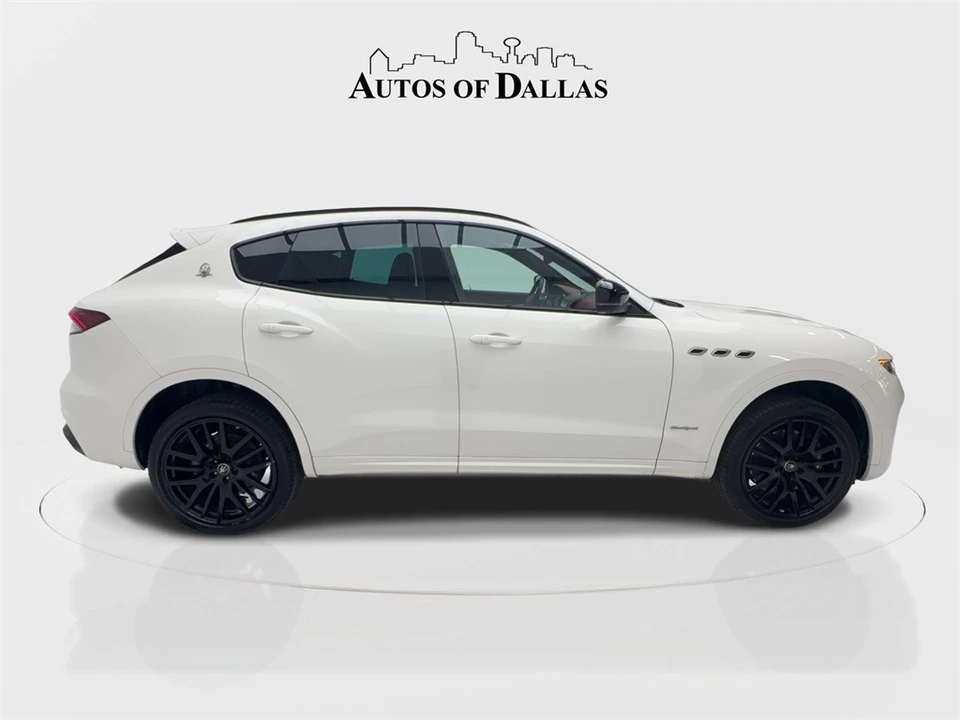 2021 Maserati Levante - Image 7 of 12