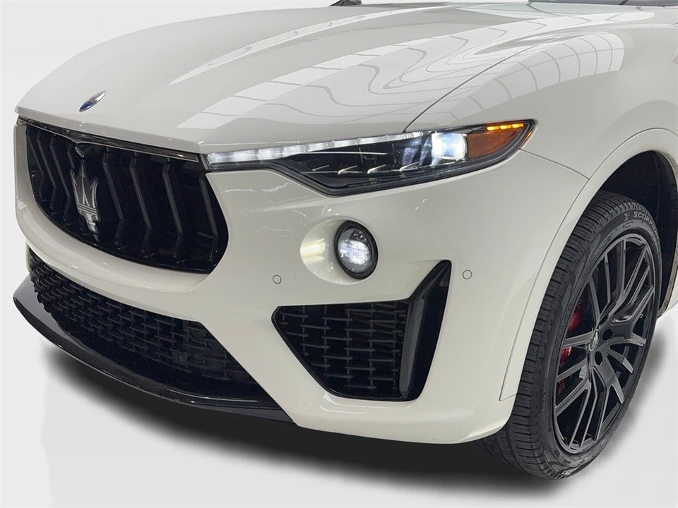 2021 Maserati Levante - Image 5 of 12