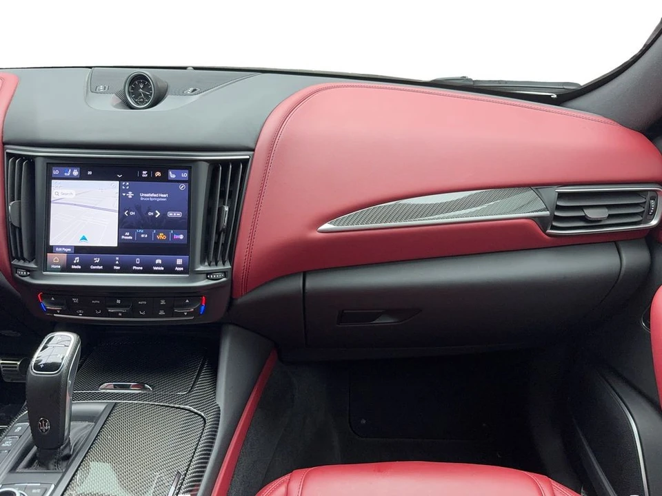 2021 Maserati Levante - Image 19 of 21