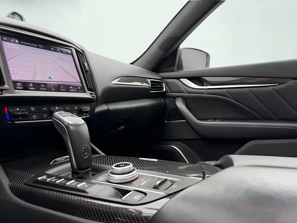 2021 Maserati Levante - Image 16 of 20