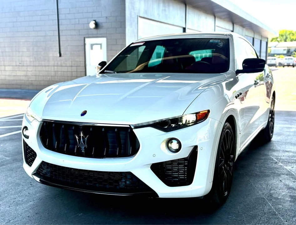 2021 Maserati Levante - Image 3 of 11