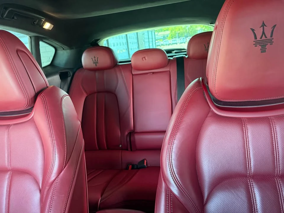 2021 Maserati Levante - Image 8 of 11