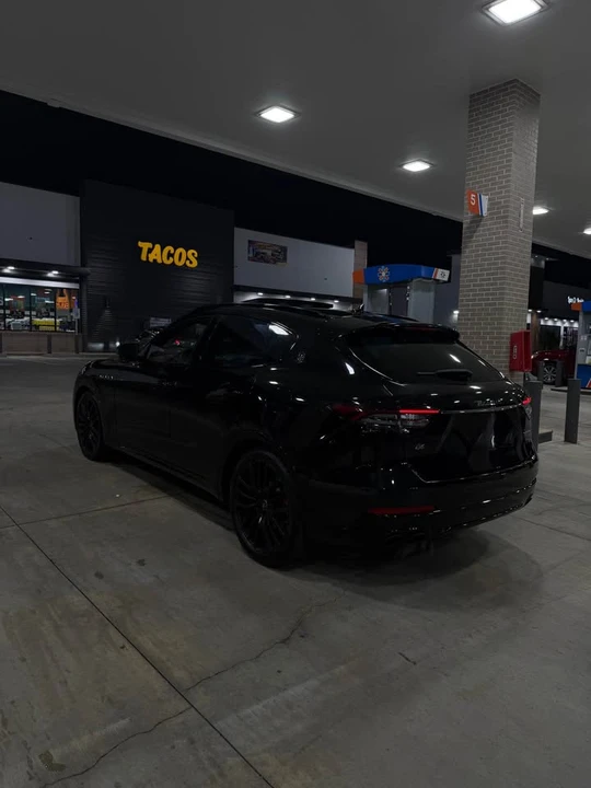 2021 Maserati Levante - Image 5 of 15