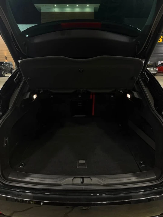 2021 Maserati Levante - Image 14 of 15