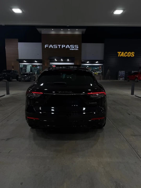 2021 Maserati Levante - Image 6 of 15