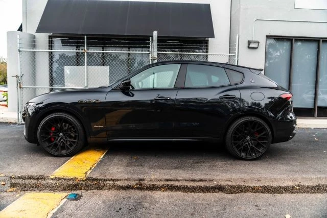 2021 Maserati Levante - Image 6 of 31