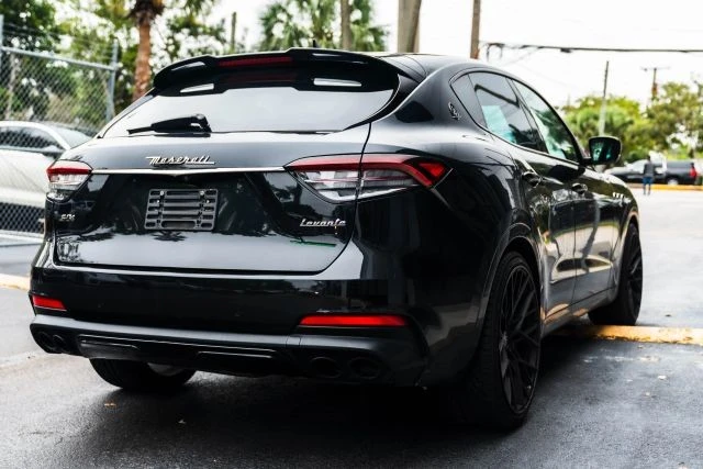 2021 Maserati Levante - Image 11 of 31