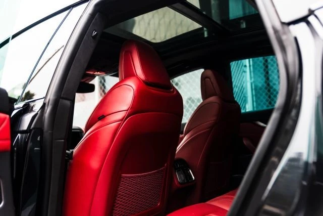 2021 Maserati Levante - Image 24 of 31