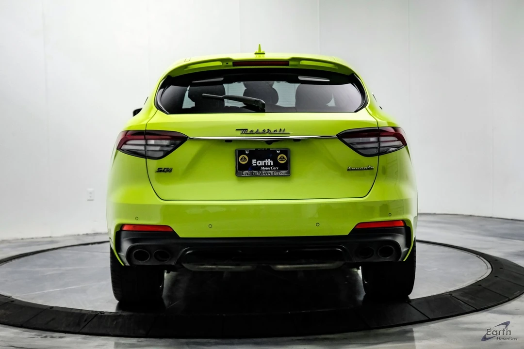 2021 Maserati Levante - Image 10 of 12