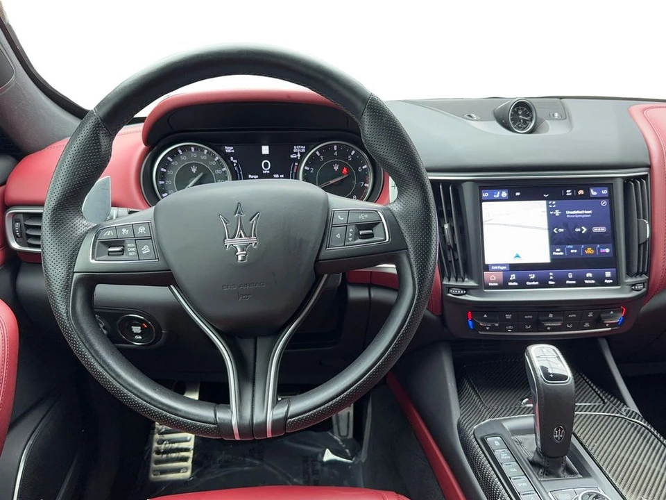 2021 Maserati Levante - Image 17 of 31