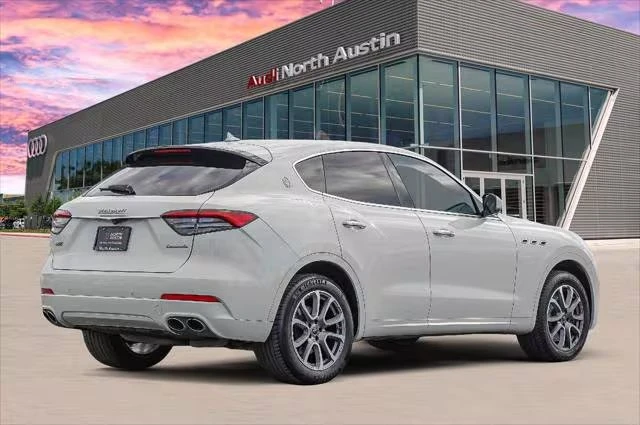2021 Maserati Levante - Image 6 of 20
