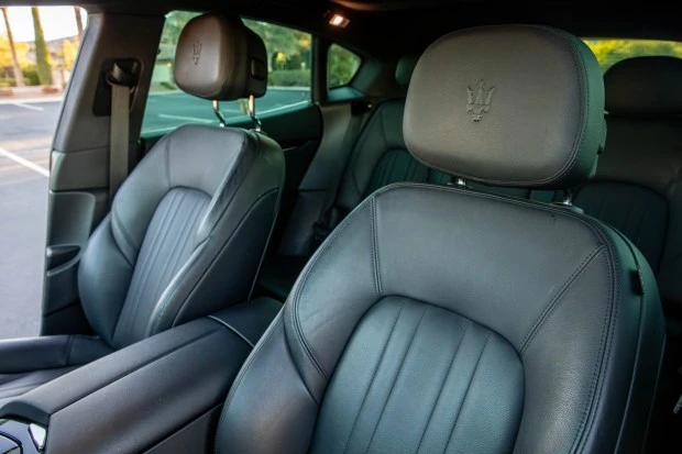 2021 Maserati Levante - Image 4 of 8