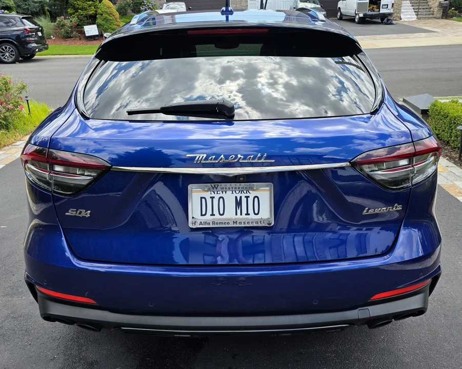 2021 Maserati Levante - Image 20 of 31