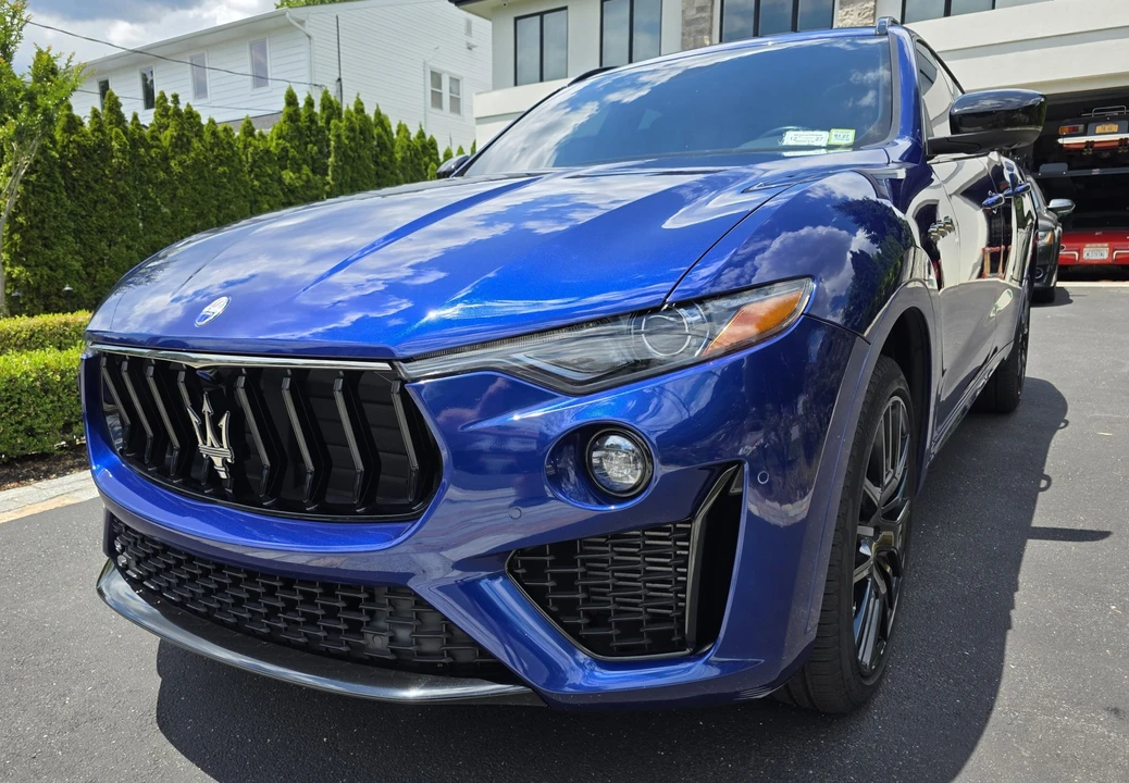 2021 Maserati Levante - Image 6 of 31