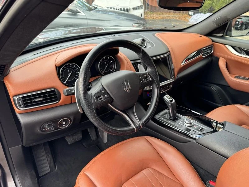 2021 Maserati Levante - Image 9 of 12