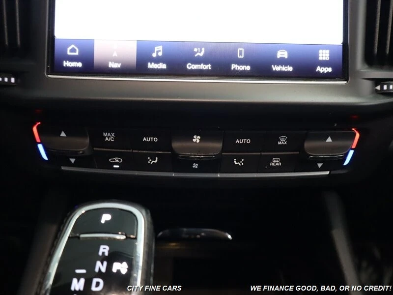 2021 Maserati Levante - Image 24 of 31