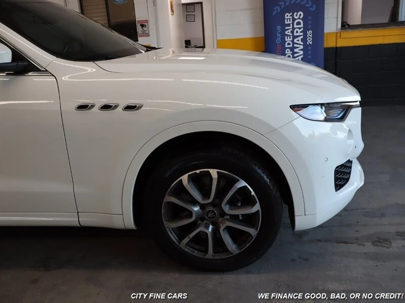 2021 Maserati Levante - Image 13 of 31