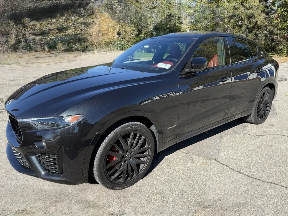 2021 Maserati Levante - Image 3 of 16