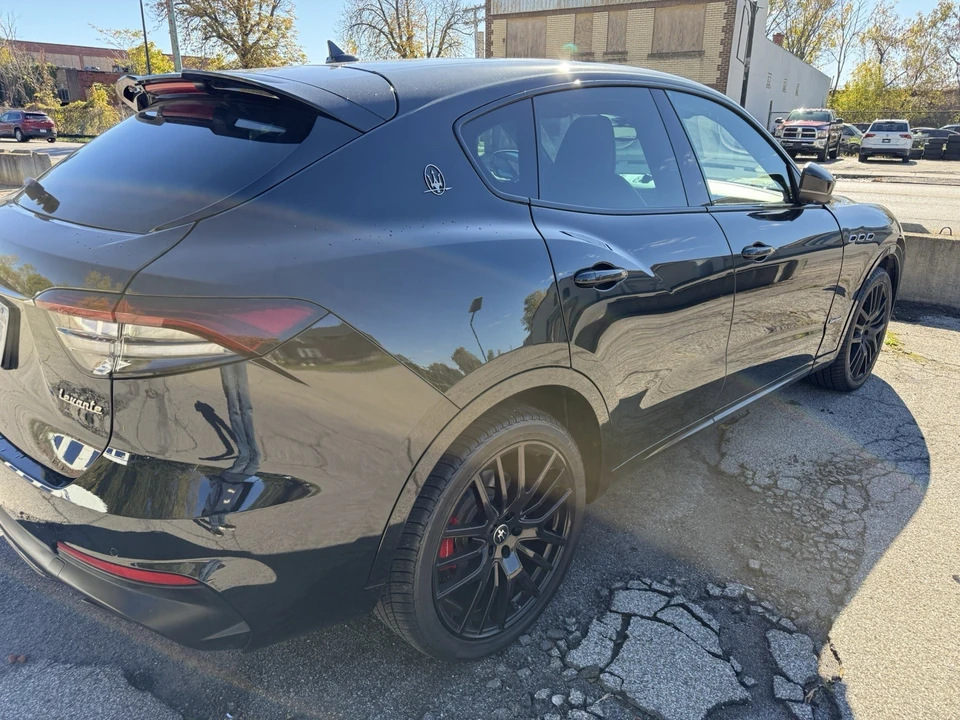 2021 Maserati Levante - Image 6 of 16