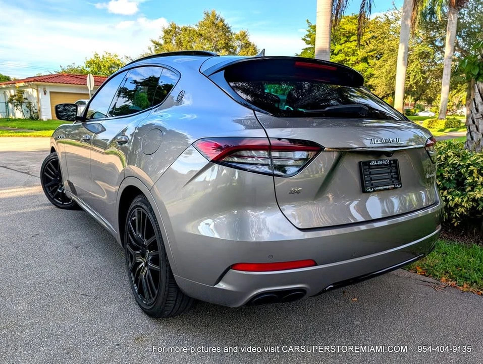 2021 Maserati Levante - Image 2 of 20