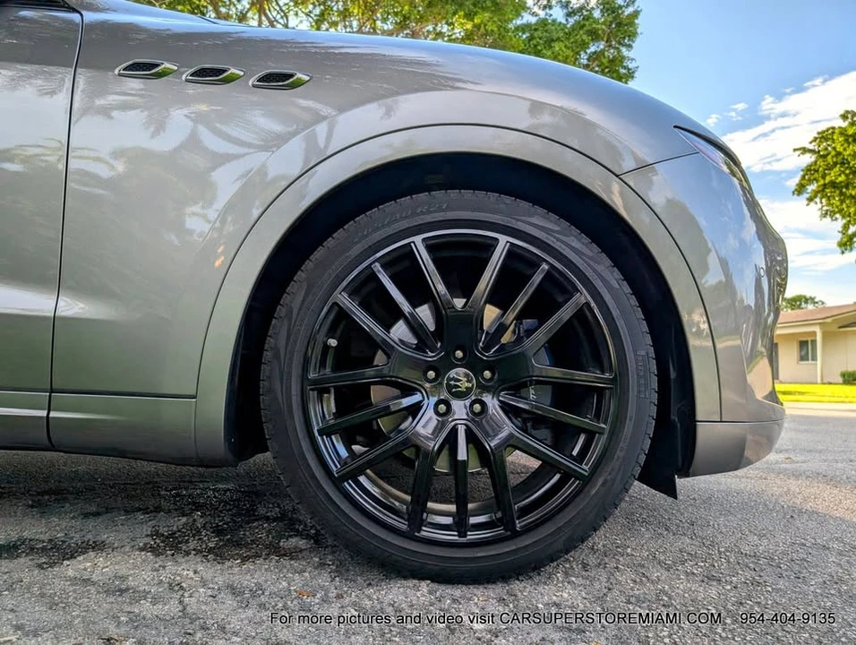 2021 Maserati Levante - Image 6 of 19