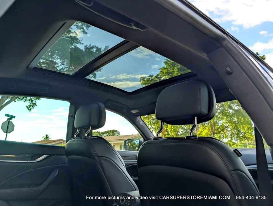 2021 Maserati Levante - Image 18 of 19