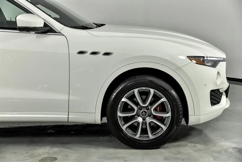 2021 Maserati Levante - Image 14 of 21