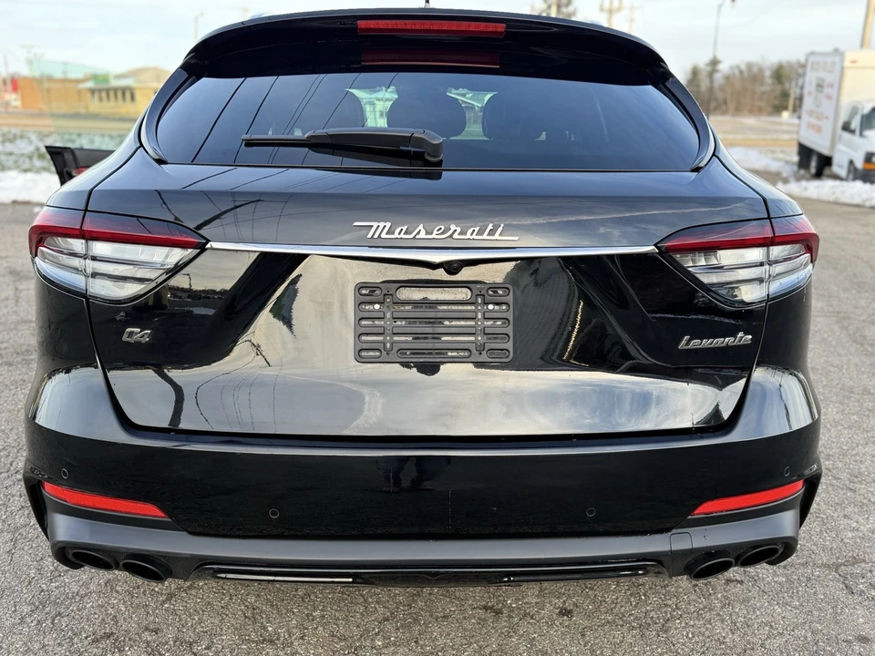 2021 Maserati Levante - Image 11 of 21