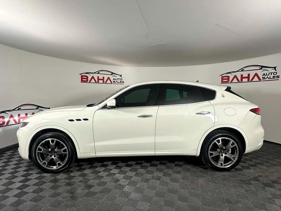 2021 Maserati Levante - Image 4 of 21