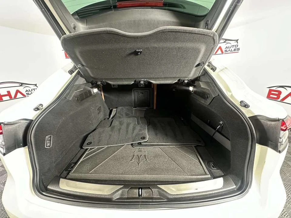 2021 Maserati Levante - Image 21 of 21