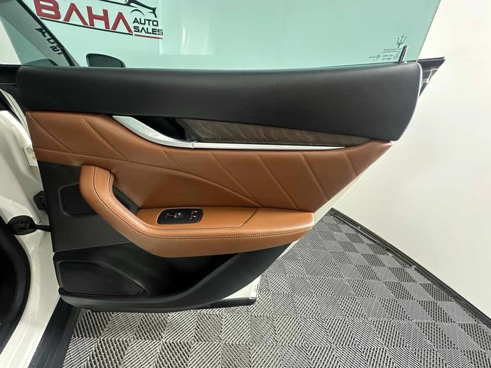 2021 Maserati Levante - Image 20 of 21