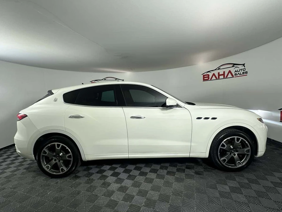 2021 Maserati Levante - Image 10 of 21