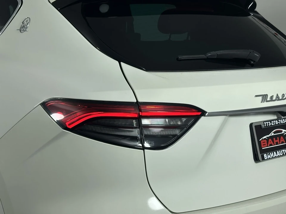 2021 Maserati Levante - Image 16 of 21