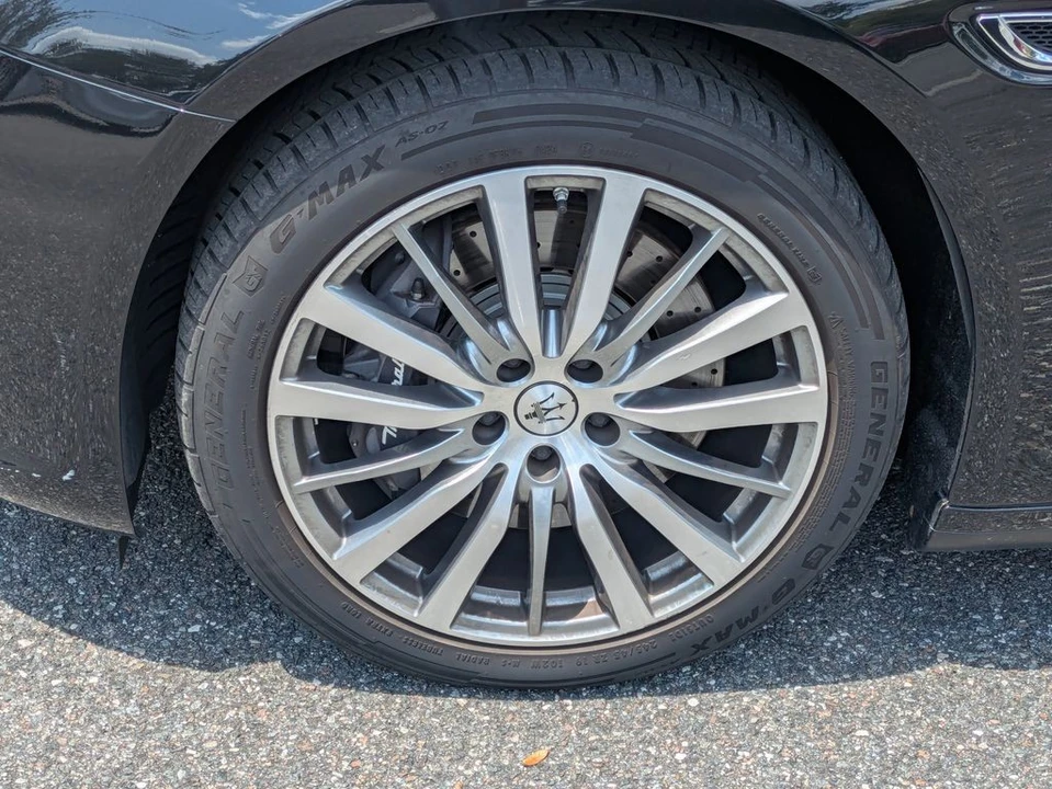 2021 Maserati Quattroporte 6th Gen - Image 15 of 31