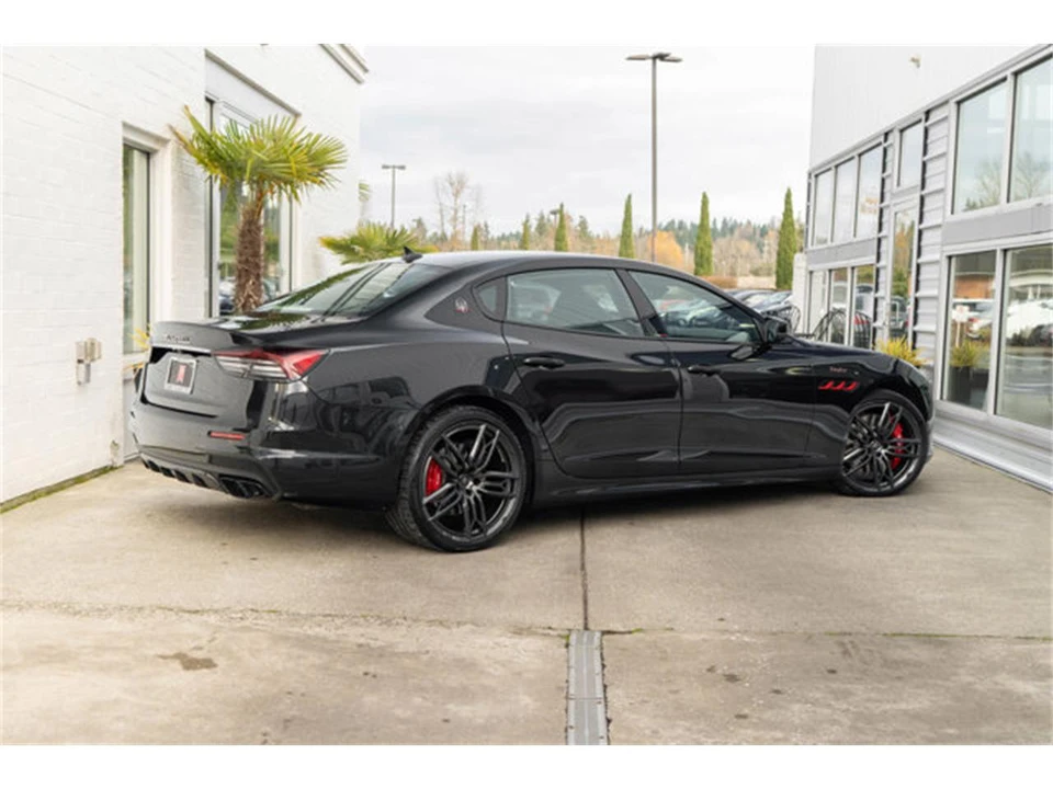 2021 Maserati Quattroporte 6th Gen - Image 7 of 12
