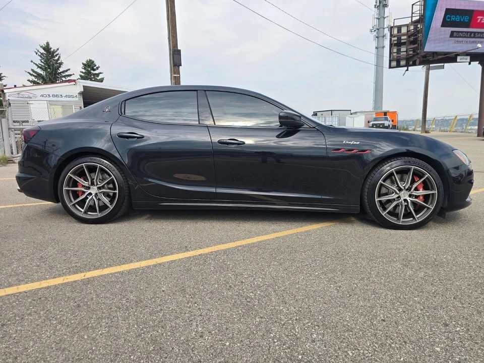 2021 Maserati MC20 - Image 12 of 20