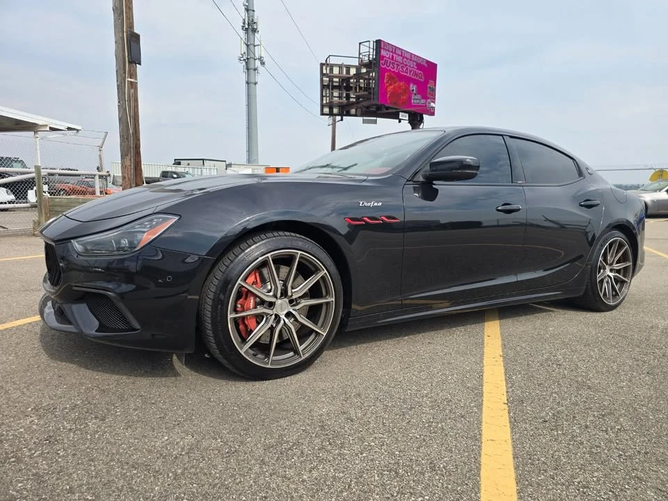 2021 Maserati MC20 - Image 2 of 20