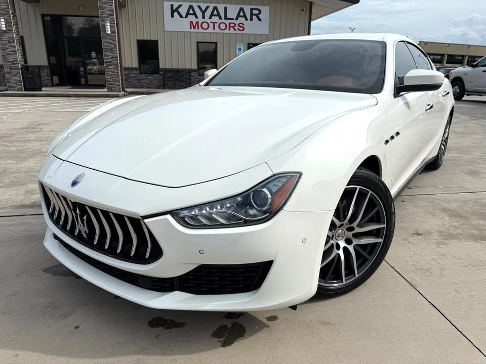 2021 Maserati Ghibli 3rd Gen - Image 2 of 18