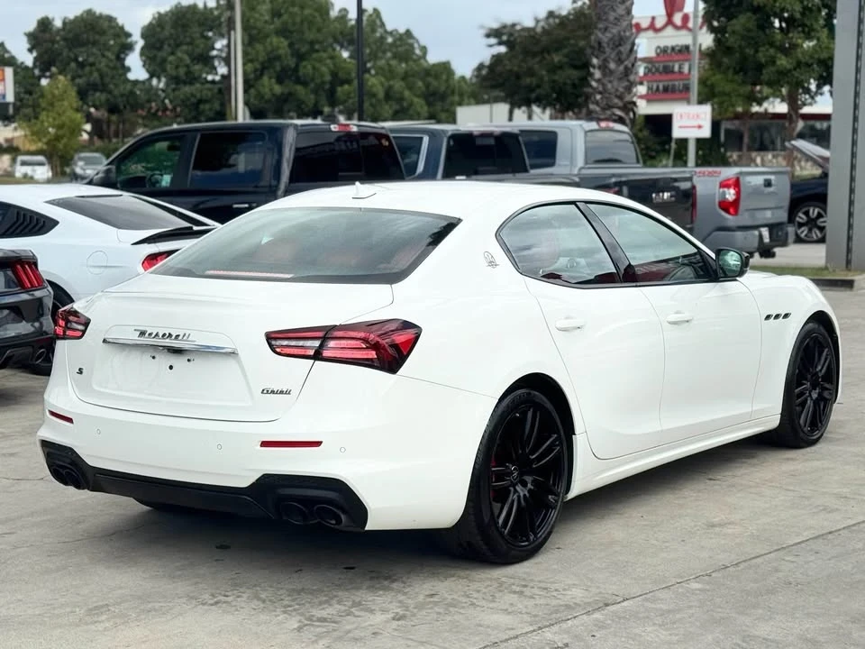 2021 Maserati Ghibli 3rd Gen - Image 5 of 20