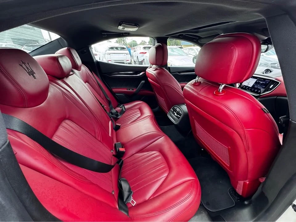 2021 Maserati Ghibli 3rd Gen - Image 16 of 18
