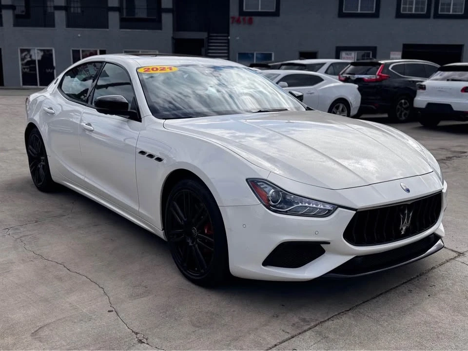 2021 Maserati Ghibli 3rd Gen - Image 3 of 18