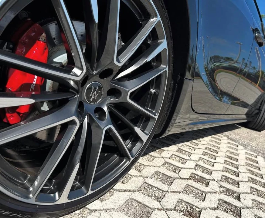 2021 Maserati Ghibli 3rd Gen - Image 4 of 11