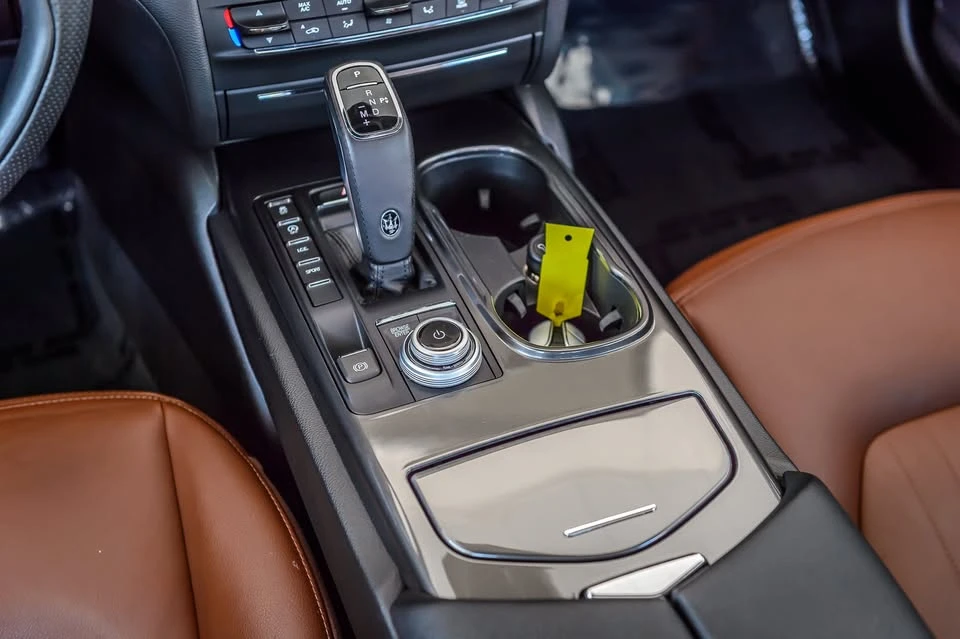 2021 Maserati Ghibli 3rd Gen - Image 11 of 20