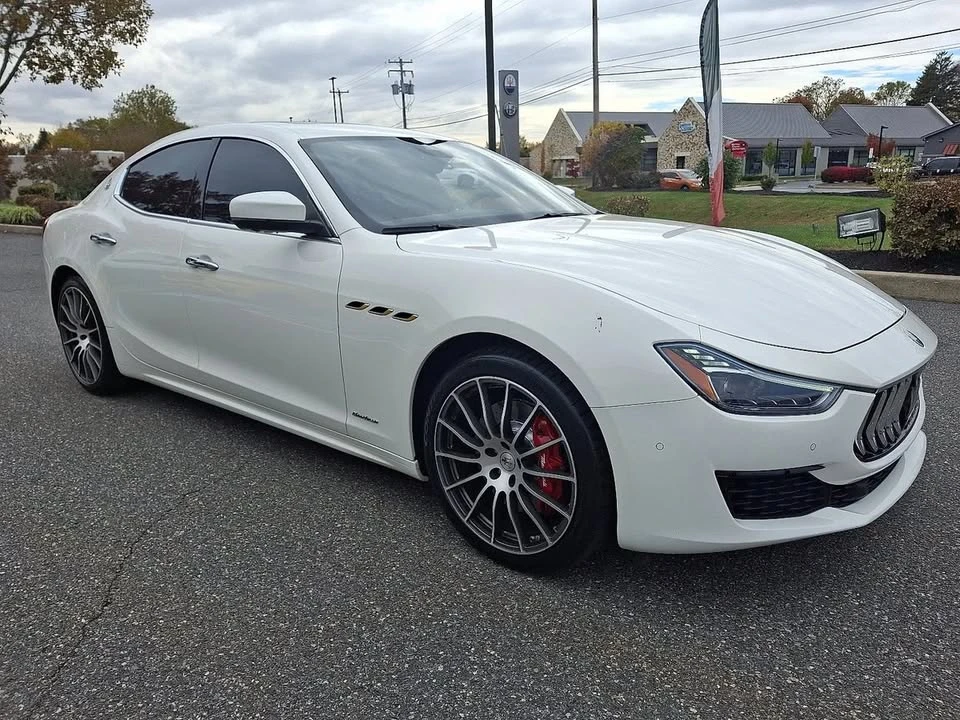 2021 Maserati Ghibli 3rd Gen - Image 3 of 11
