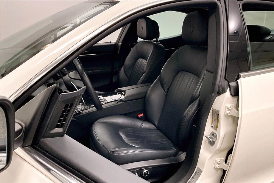 2021 Maserati Ghibli 3rd Gen - Image 5 of 7