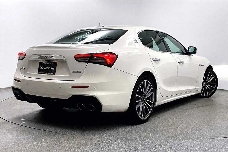 2021 Maserati Ghibli 3rd Gen - Image 3 of 7